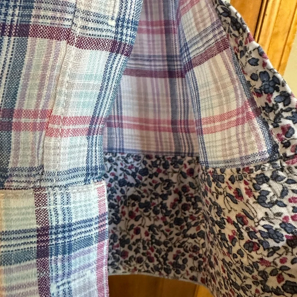 Tommy Bahama Men”s Long Sleeve Plaid Shirt. 100% Linen. Size XXL